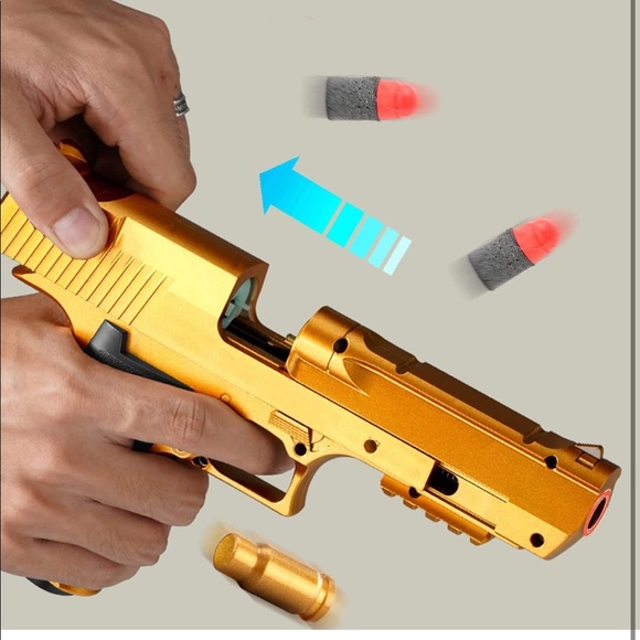 Toy gun 🔥 🔫Gold desert Eagle .50 CAL Shell Ejection (Soft Bullet) - Picture 7 of 14